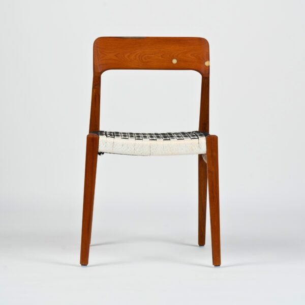 SLikK DINING CHAIR
